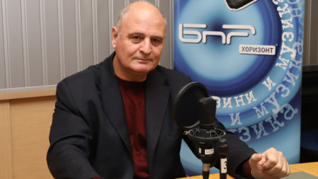 Николай Радулов